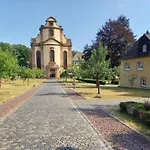 Dom wakacyjny Eifel Duitsland Fraai Met Tuin *