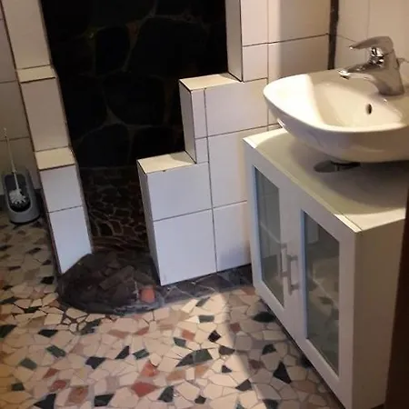 Eifel Duitsland Fraai Met Tuin Сasa de vacaciones *