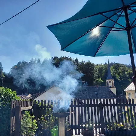 Eifel Duitsland Fraai Met Tuin Ferienhaus Eisenschmitt