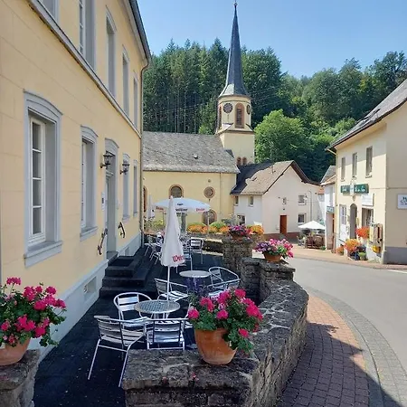 Eifel Duitsland Fraai Met Tuin 度假居 *