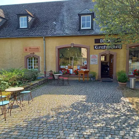 Holiday home Eifel Duitsland Fraai Met Tuin *