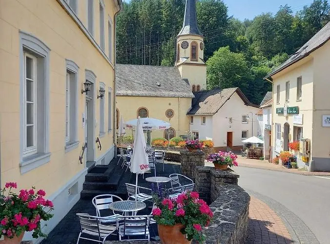Eifel Duitsland Fraai Met Tuin Feriehus *