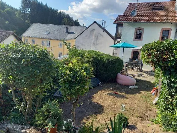 Eifel Duitsland Fraai Met Tuin * Eisenschmitt